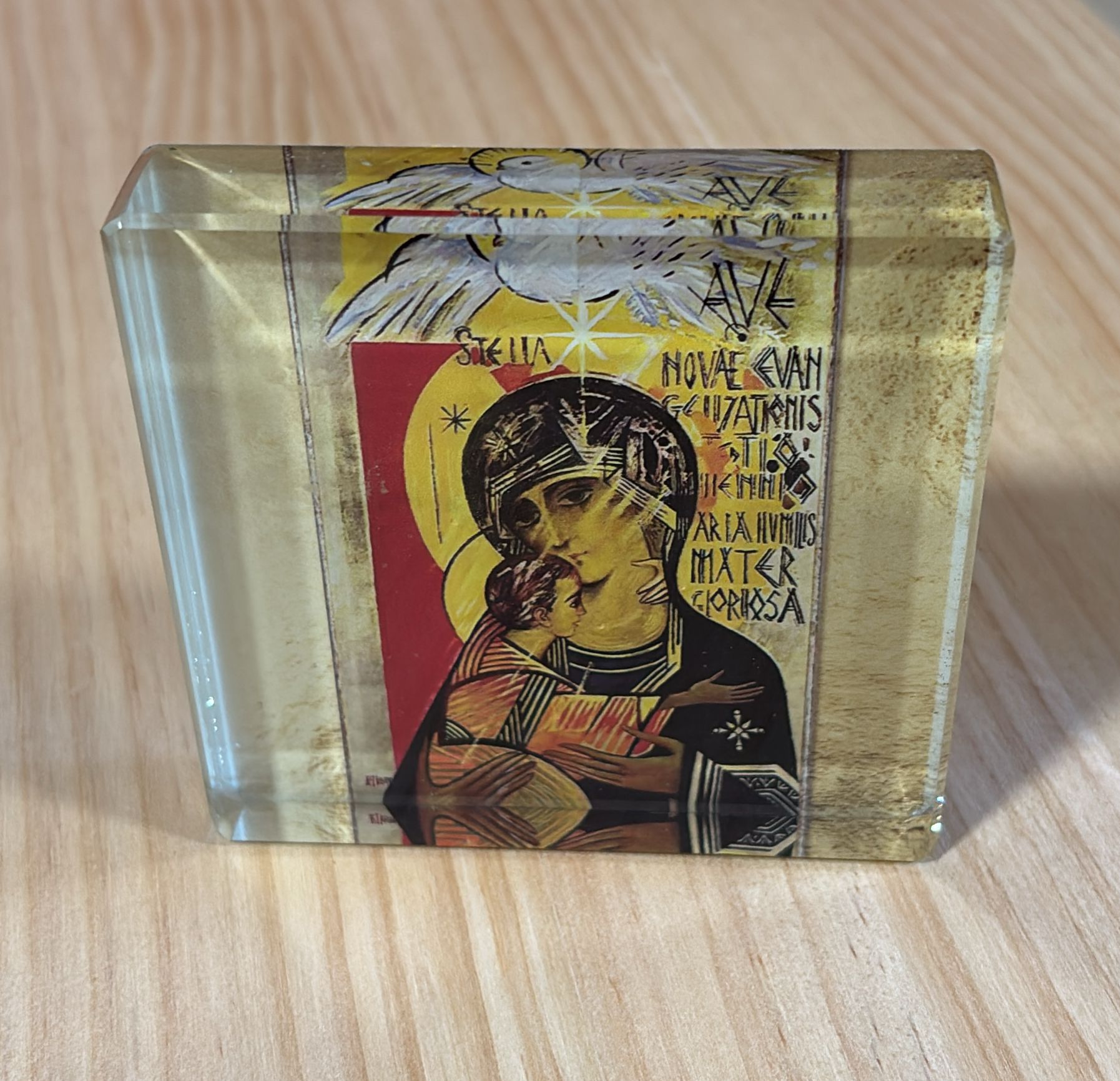 Virgen del Tercer Milenio